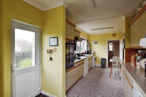 Photo 11- click for photo gallery